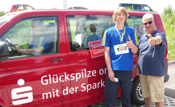 Norman Plischke und Trainer Thomas Döde freuten sich über zwei tolle Erfolge in Borna. Gold und Silber als Zwischenstation einer guten Zusammenarbeit.